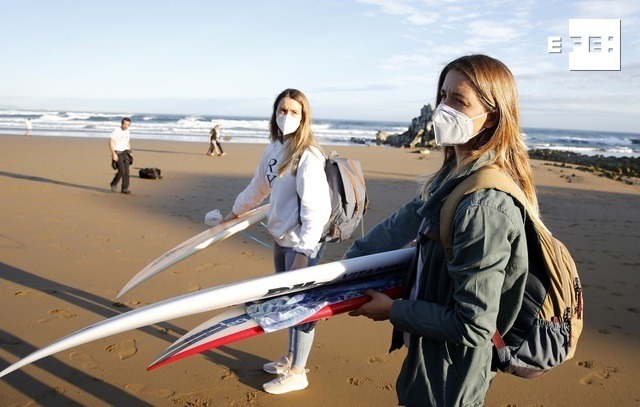 La actividad de los equipos nacionales de surf vuelve a escena con una rigurosa aplicación del protocolo de actuación Covid-19