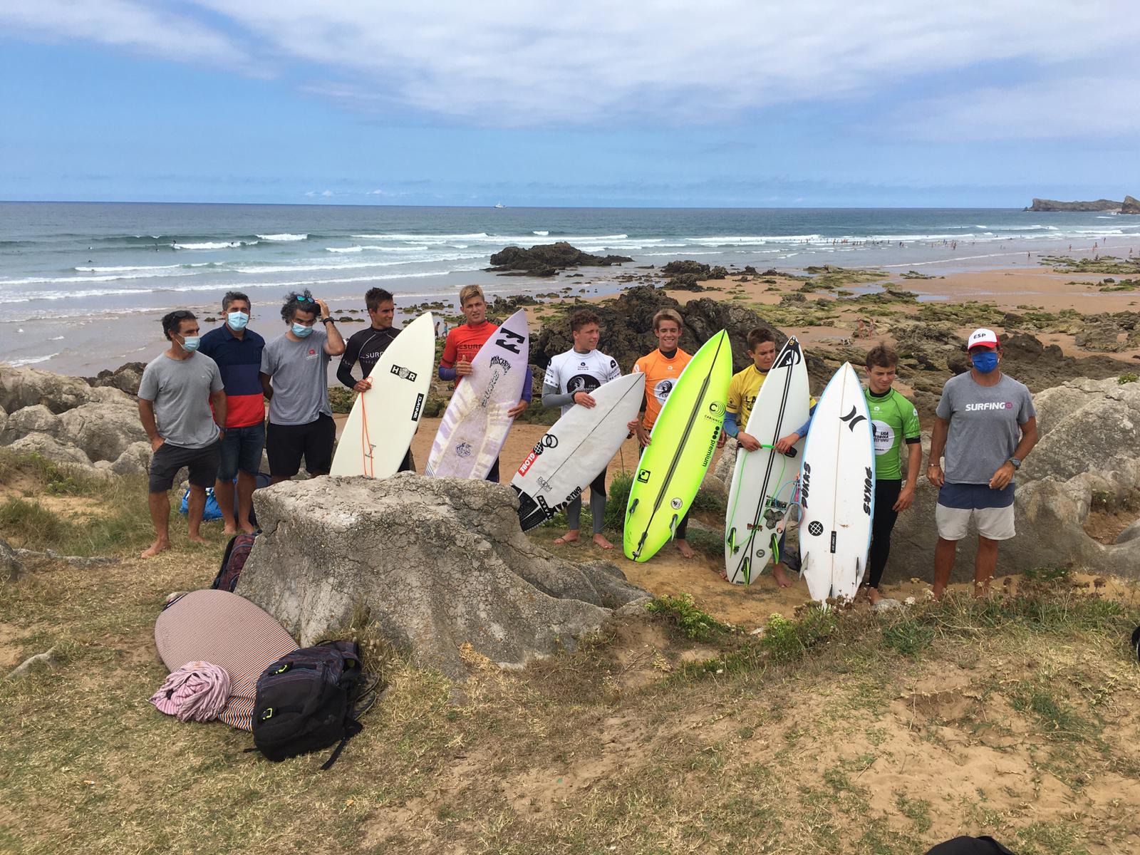 Celebrada la primera concentración de la selección nacional de surf júnior en Cantabria