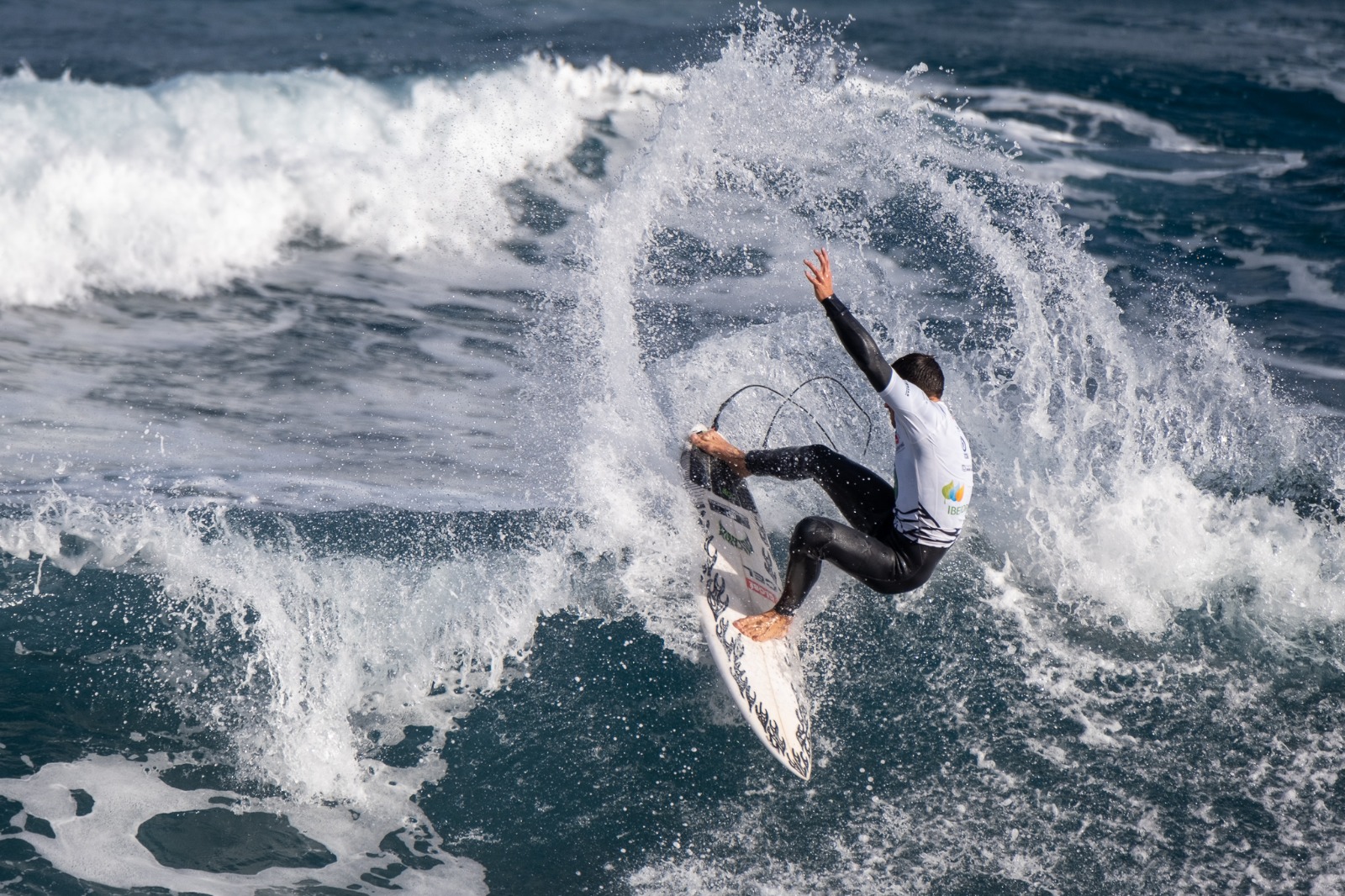 Empieza la cuenta atrás para el mundial ISA de El Salvador tras la cuarta concentración del equipo nacional de surf absoluto