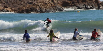 Confirmado para los próximos días 25 y 26 de de noviembre la 4ª Edición del Bahia Surfing Kids