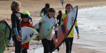 Mazarrón acoge la 14ª edición del Surfito con jóvenes promesas y un alto nivel competitivo